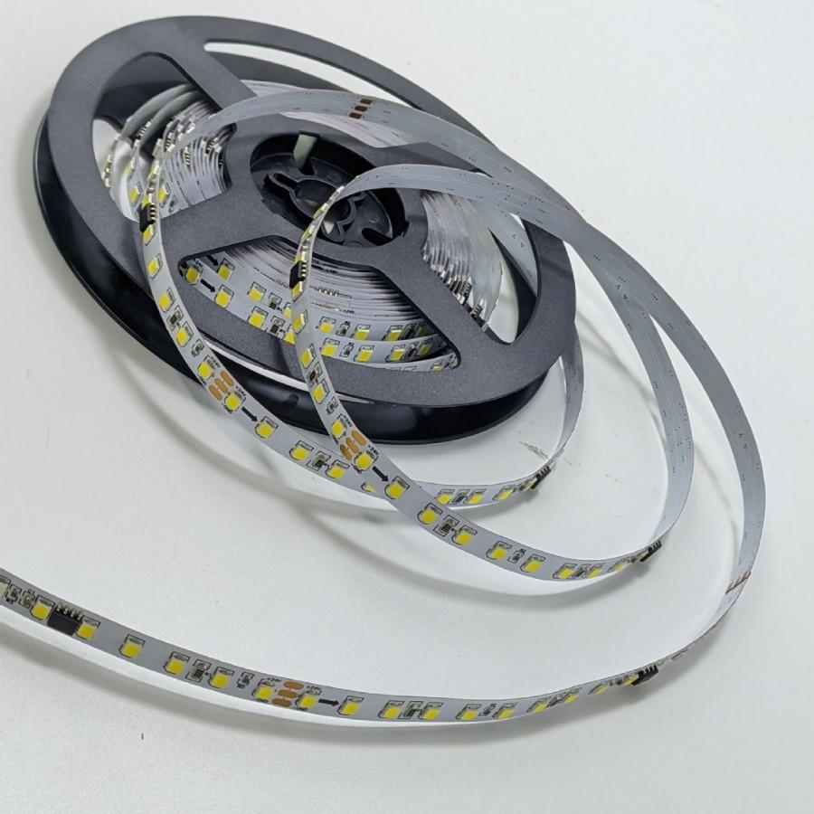 Bitta rangli pikselli LED